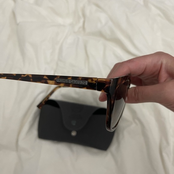 Brand new sunglasses - Picture 4 of 4